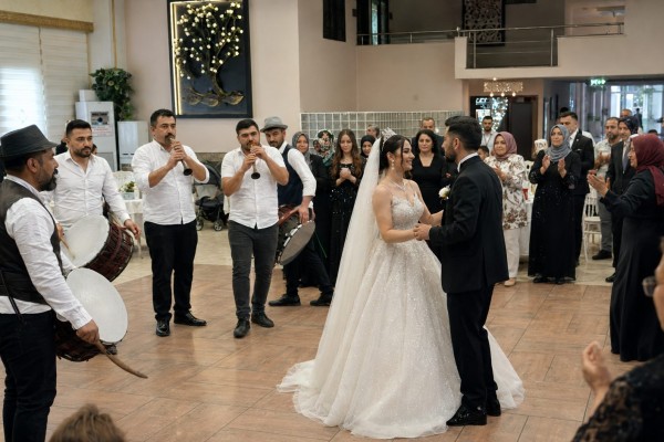 Kına Gecesinde Davul Zurna Geleneği ve Önemi
